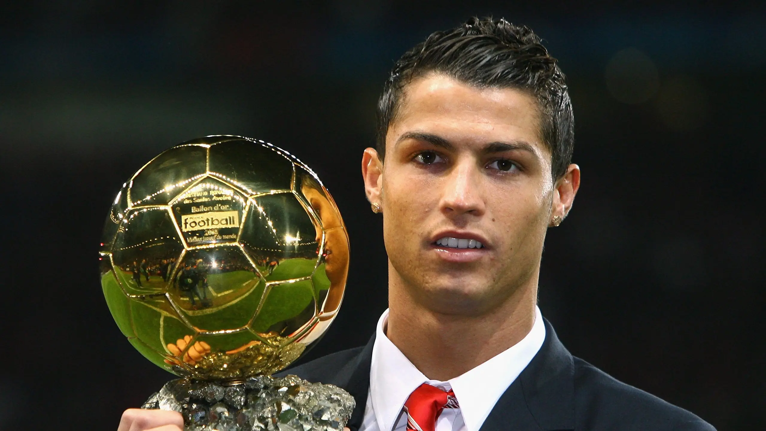 阿森纳年轻前锋连续两场破门，阿森纳青训前锋